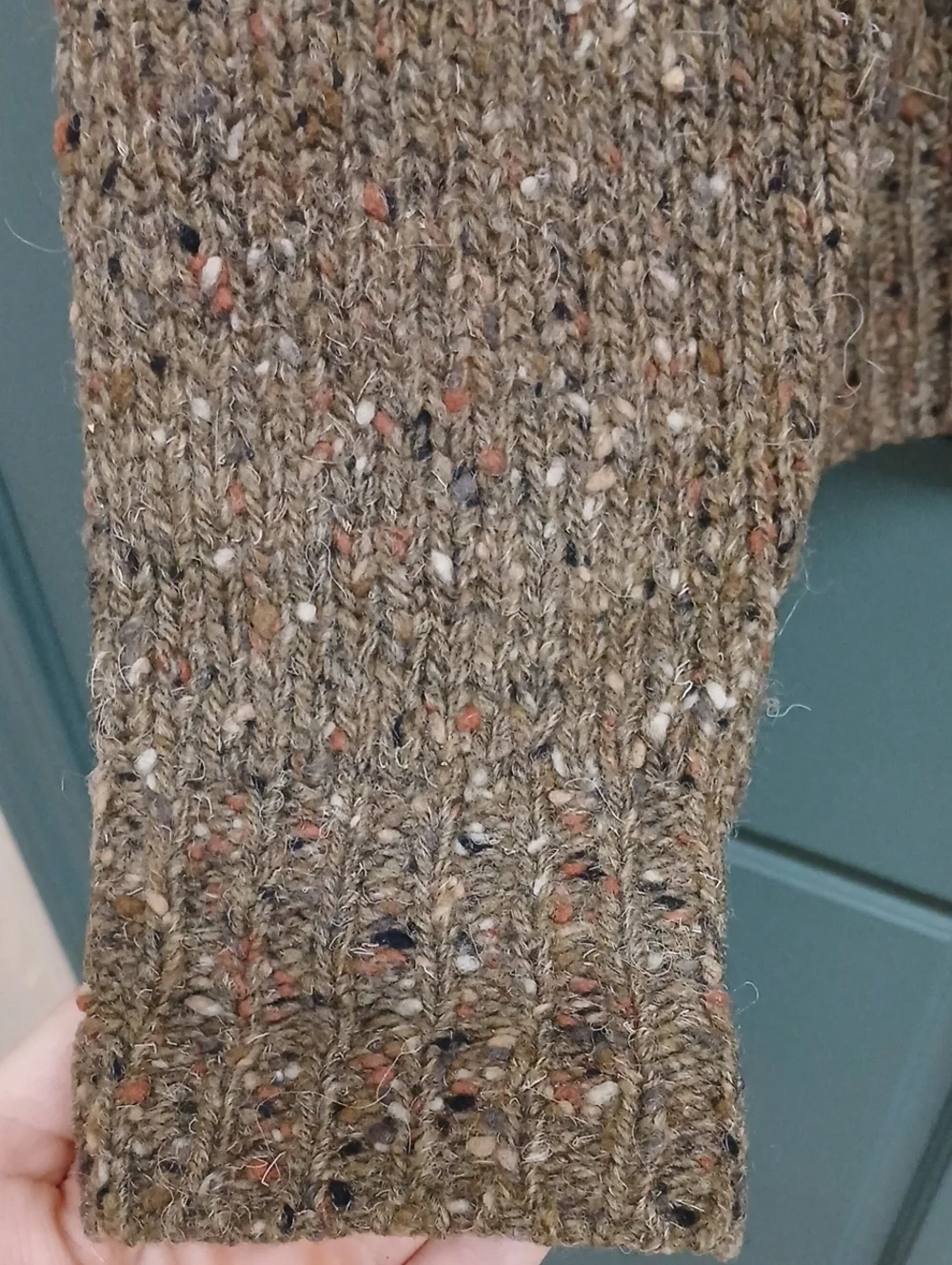 Banana Republic Vintage  Brown Wool Tweed Flecked Crewneck Sweater Size Small